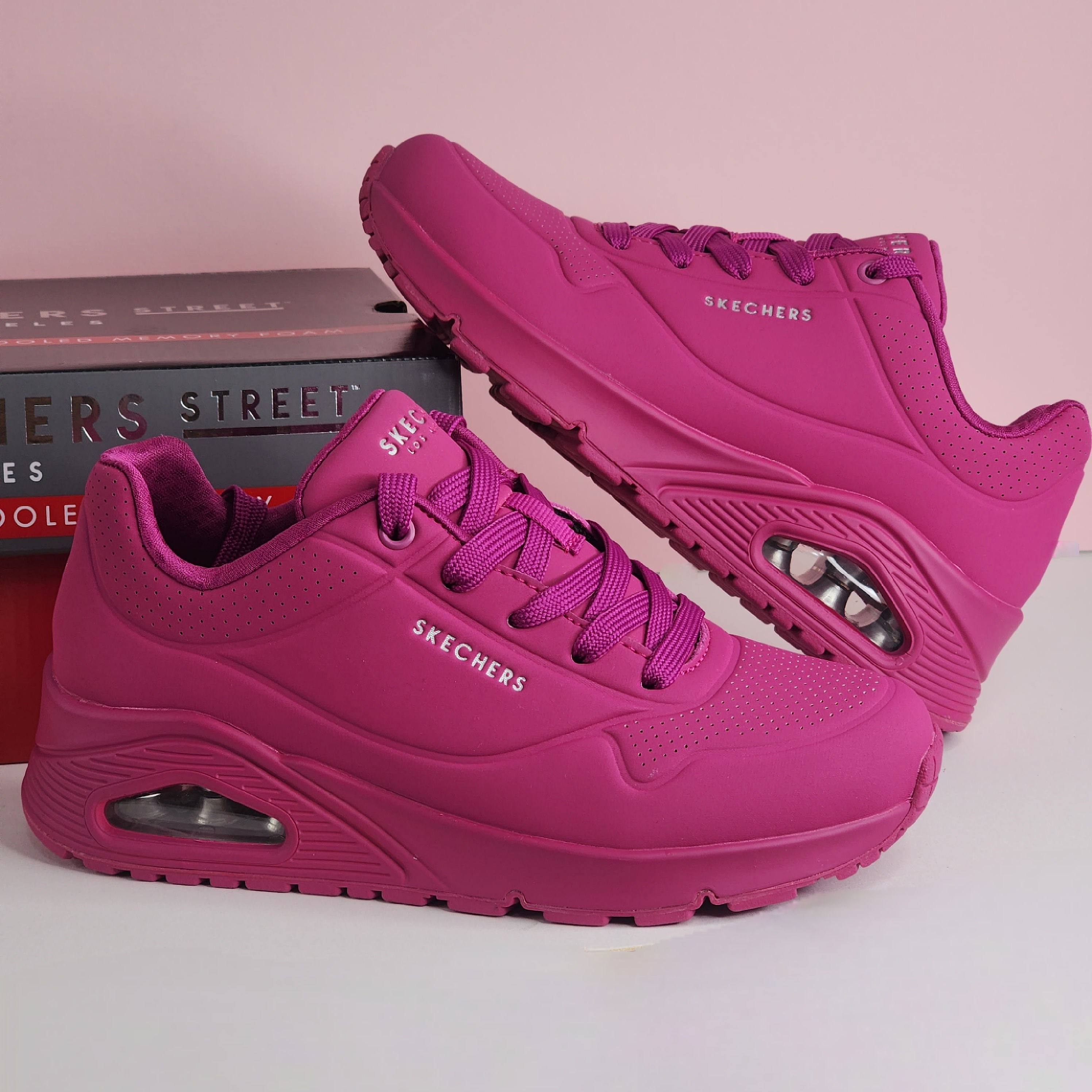 skechers uno stand on air