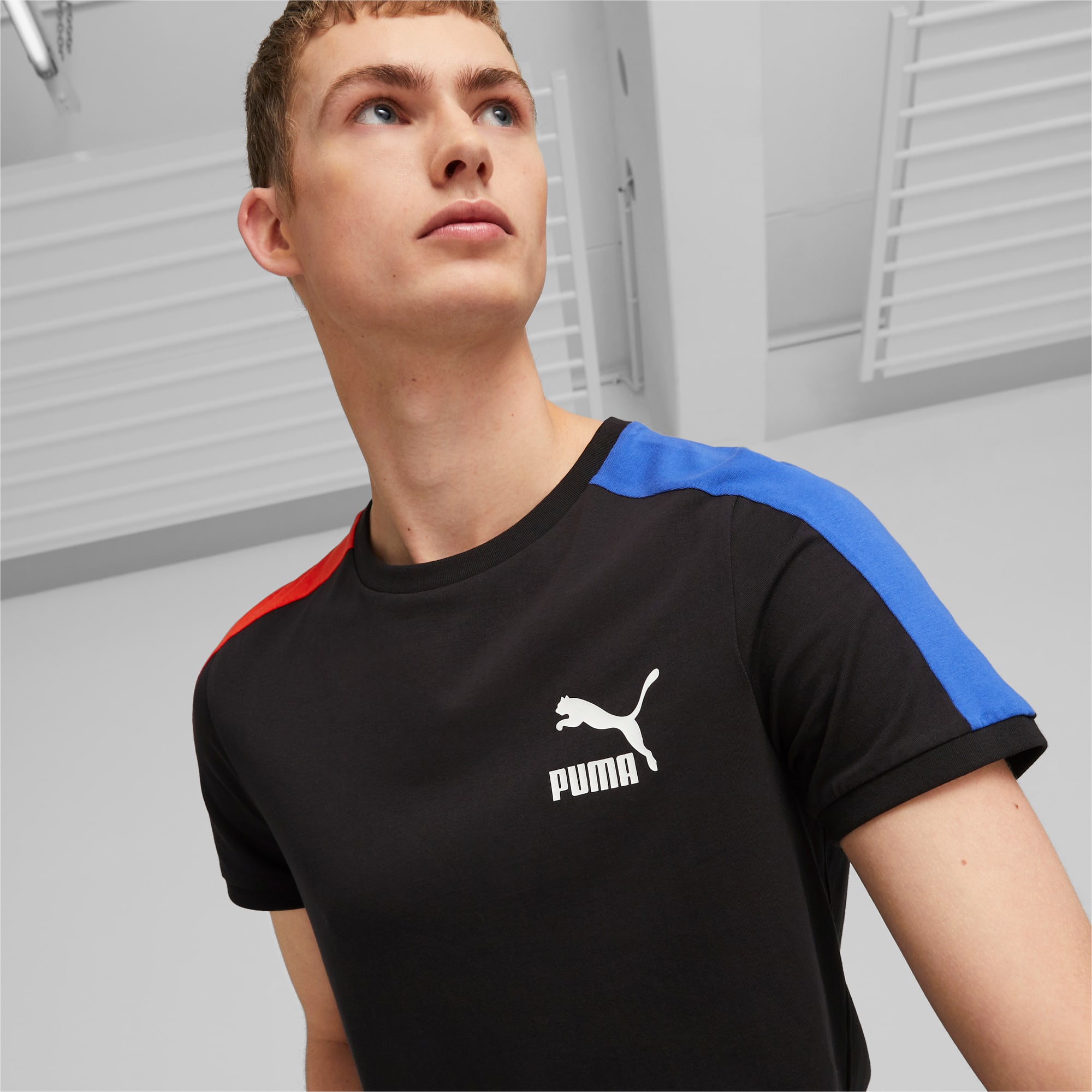t7 iconic tee