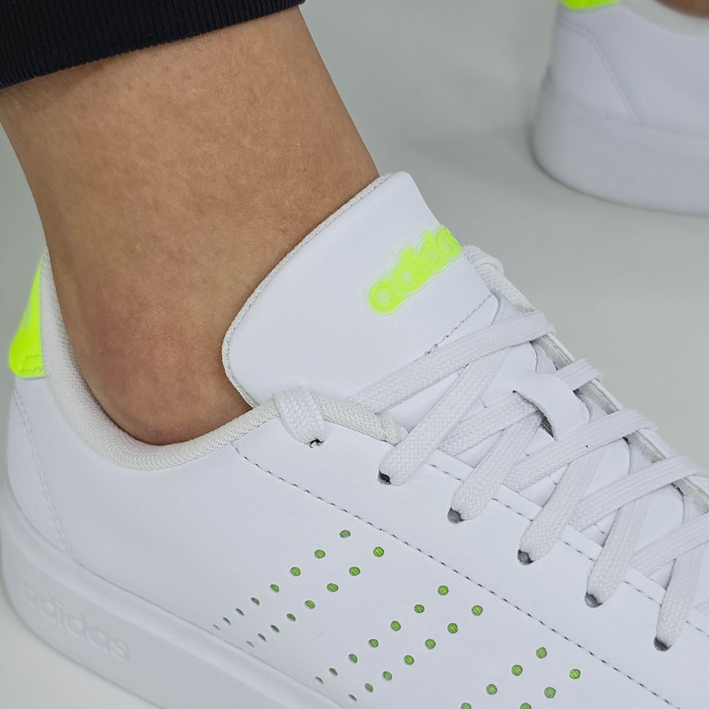 ADIDAS ADVANTAGUE FEMALE -G1.