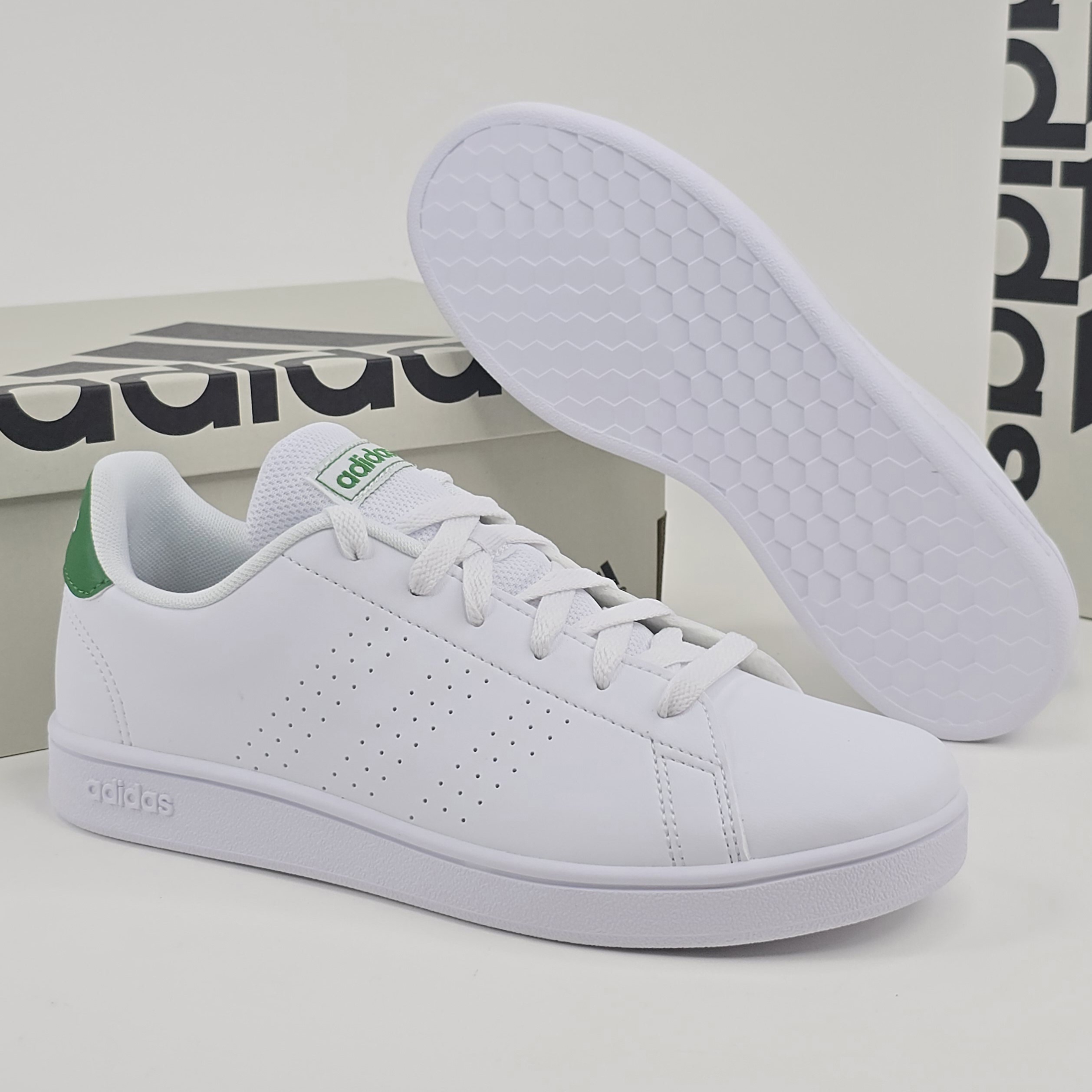 ADIDAS ADVANTAGUE