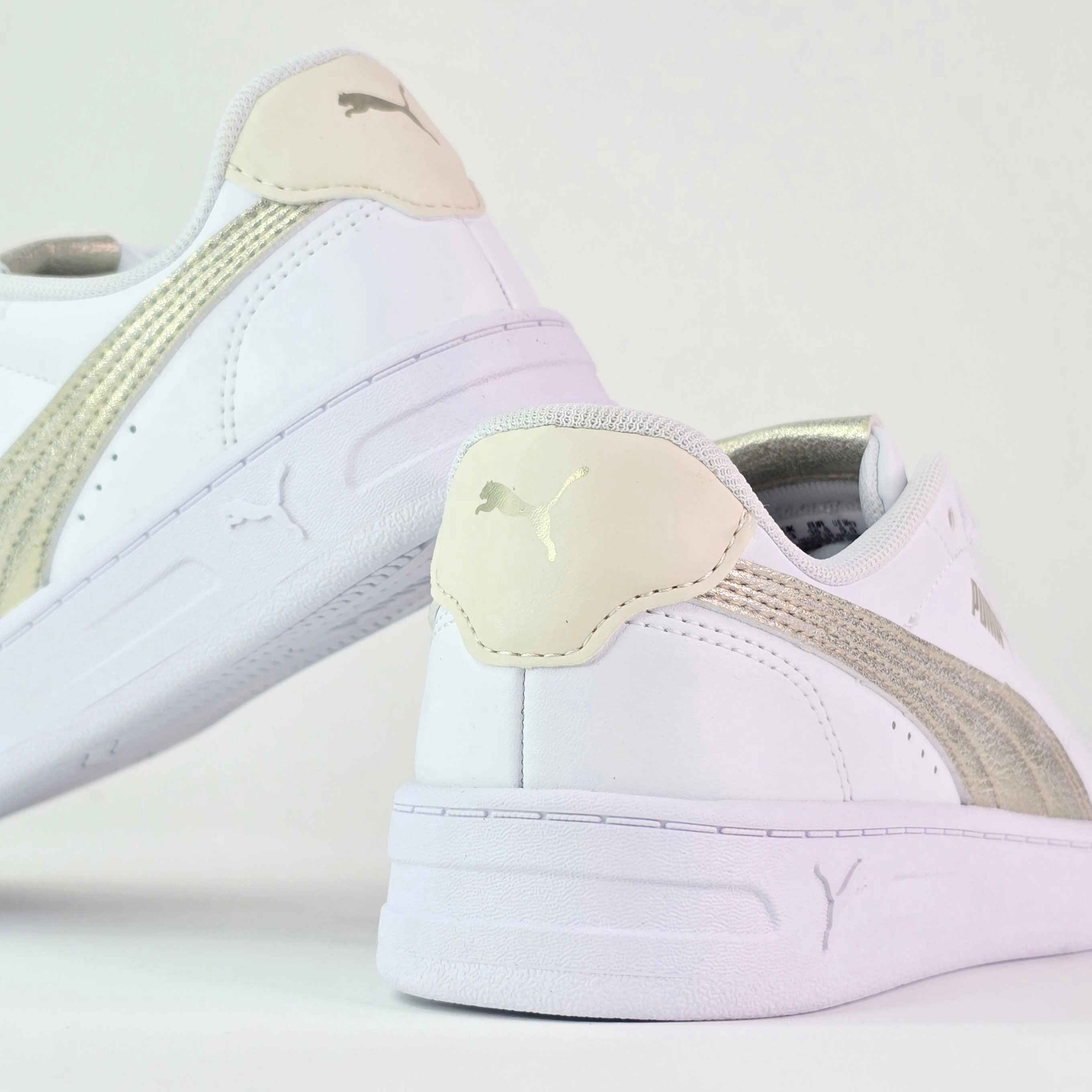 COURT LALLY METALLIC WHISPER WNS