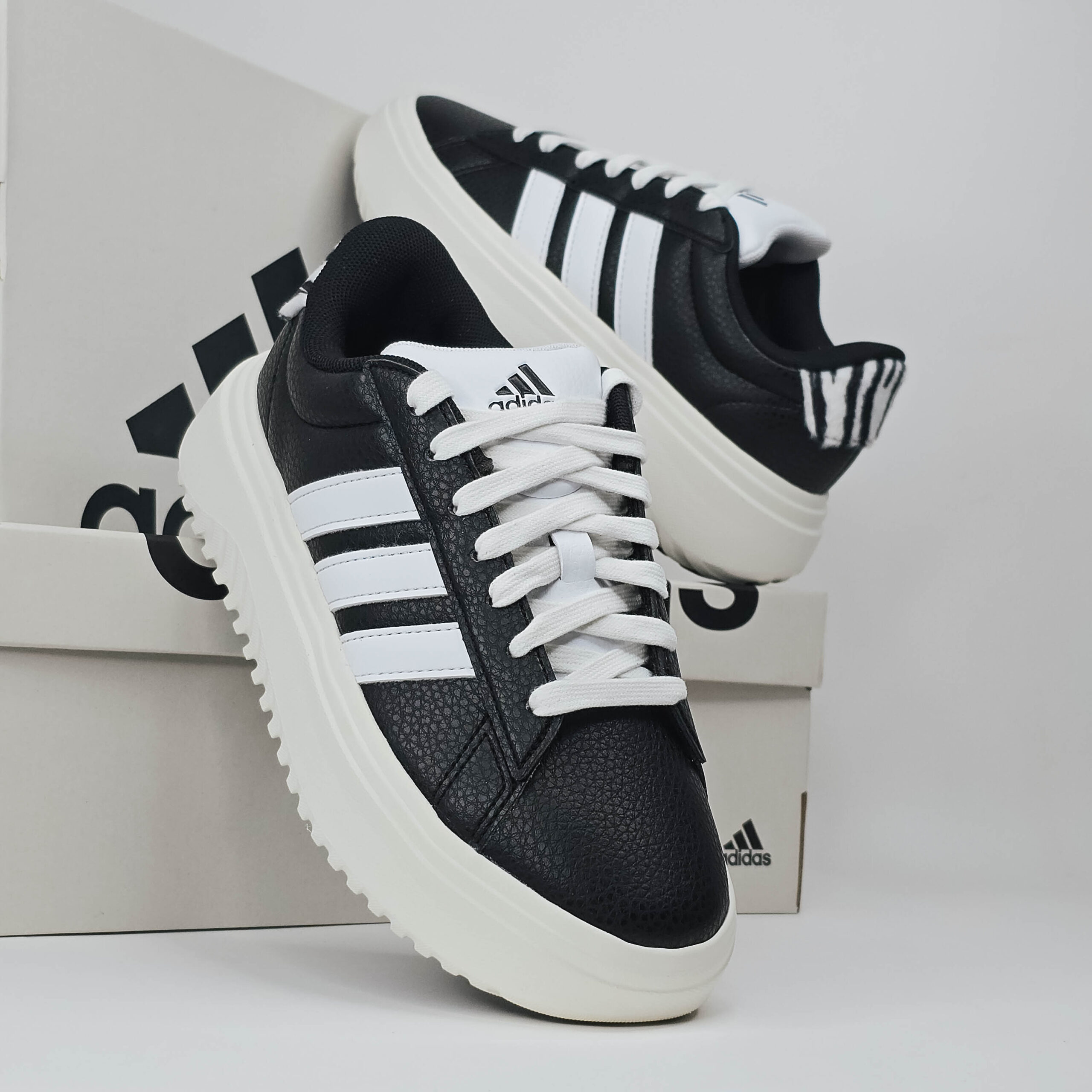 ADIDAS FTW GRAND COURT FEMALE - Imagen 4